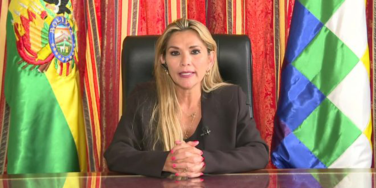 Video: Jeanine Áñez, presidenta interina de Bolivia, da positivo a Covid-19 | El Imparcial de Oaxaca