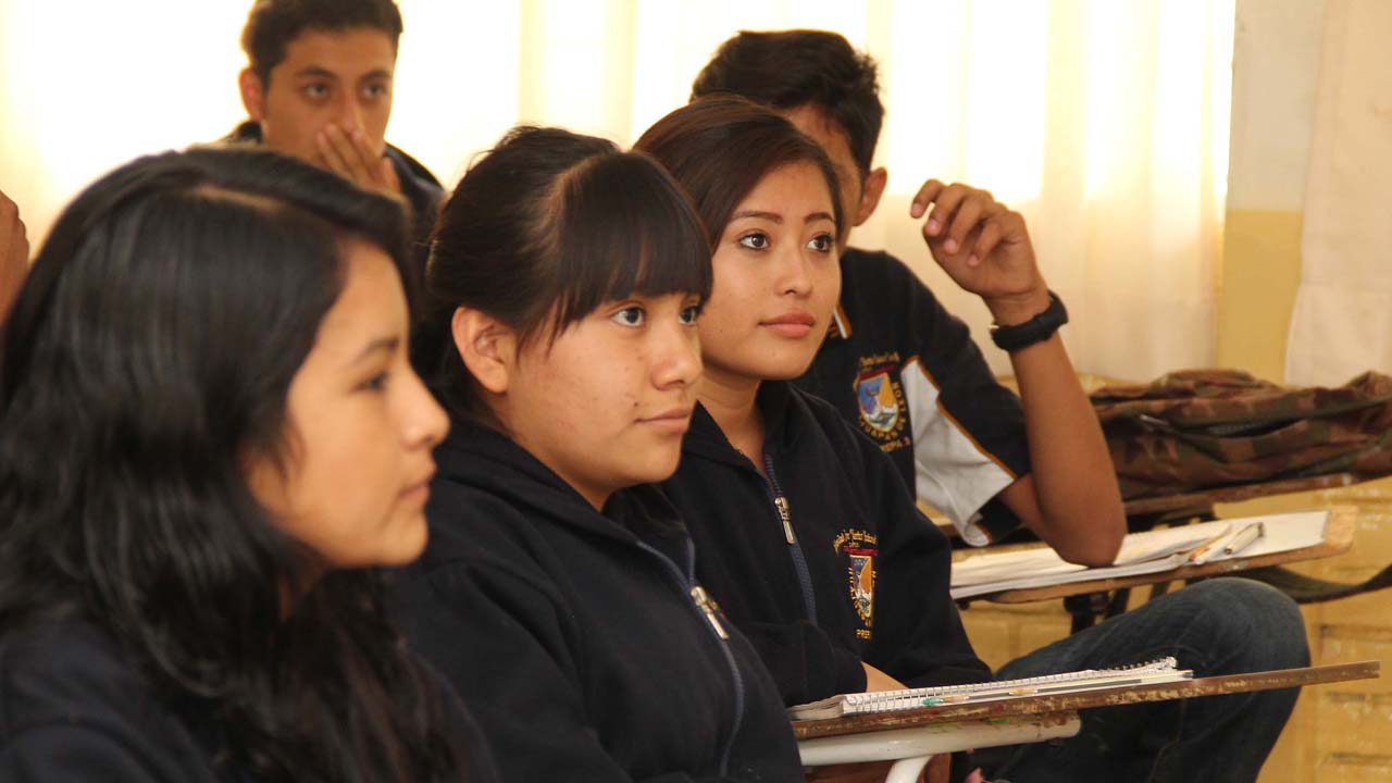 Estudiantes de la Preparatoria número 3 de la UABJO, inician curso propedéutico | El Imparcial de Oaxaca