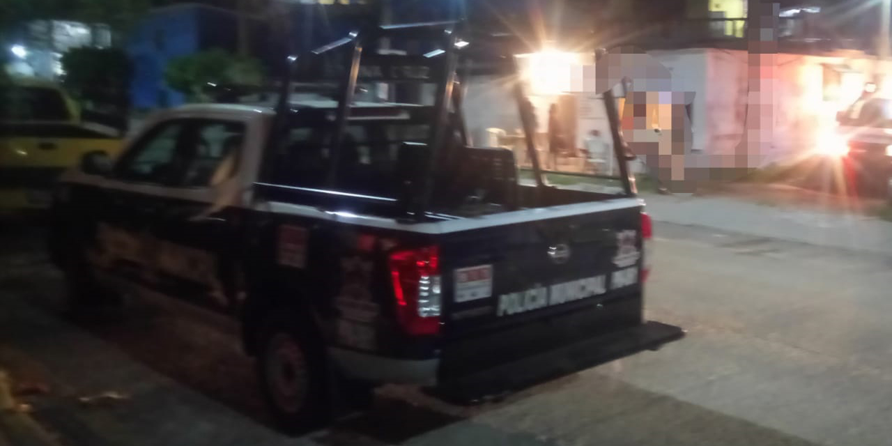 Mujer choca en Salina Cruz y huye del lugar | El Imparcial de Oaxaca Mujer choca en Salina Cruz y huye del lugar | El Imparcial de Oaxaca