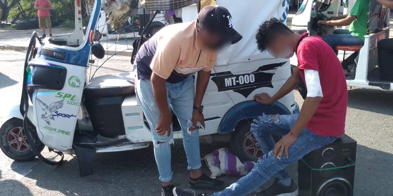 Choque y pleito entre mototaxi y automóvil en Juchitán | El Imparcial de Oaxaca