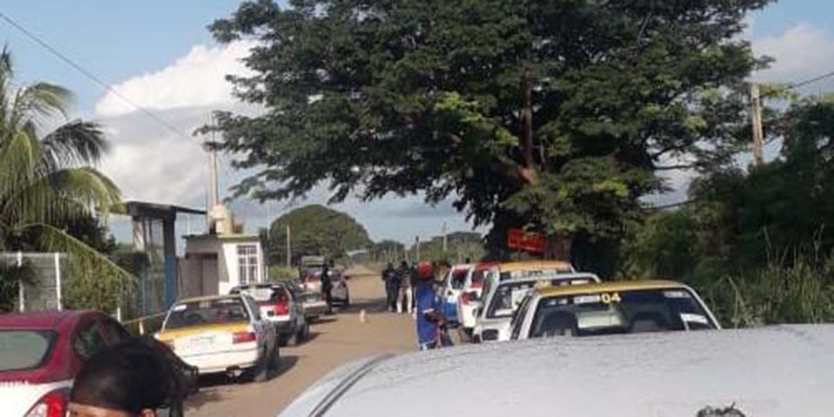Realizan bloqueos carreteros en el Istmo de Tehuantepec | El Imparcial de Oaxaca Realizan bloqueos carreteros en el Istmo de Tehuantepec | El Imparcial de Oaxaca