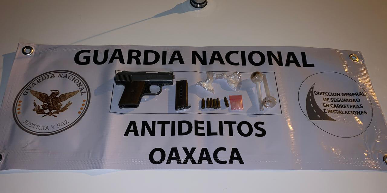 Detienen a sujetos con armas y drogas en carretera a Sola de Vega | El Imparcial de Oaxaca Detienen a sujetos con armas y drogas en carretera a Sola de Vega | El Imparcial de Oaxaca