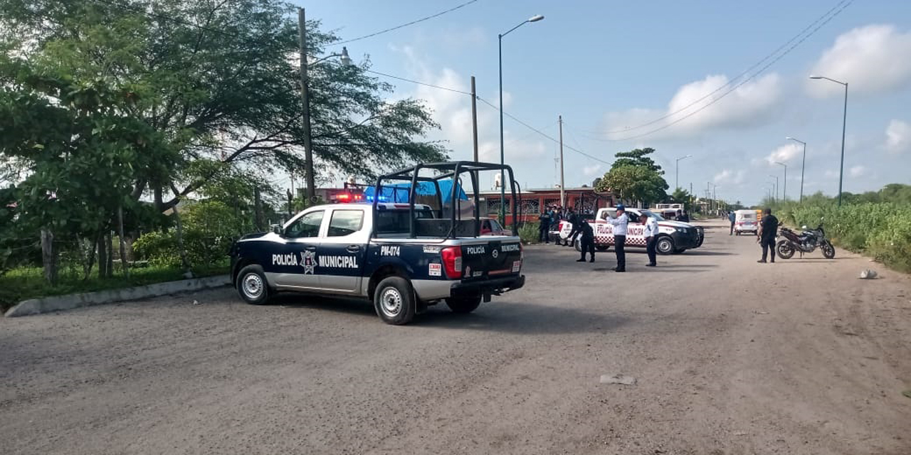 Balean a 3 hombres en cantina clandestina de Juchitán