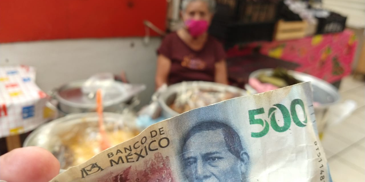 Roban medio millón de pesos en centro comercial de Matías Romero