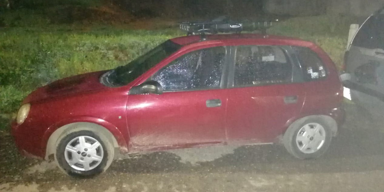 Hallan auto robado en agencia Donají | El Imparcial de Oaxaca Hallan auto robado en agencia Donají | El Imparcial de Oaxaca