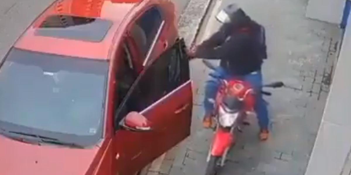 Video: Ladrón ejecuta a automovilista luego de asaltarlo | El Imparcial de Oaxaca