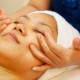Qué es y qué puede aportarte un masaje facial Thai