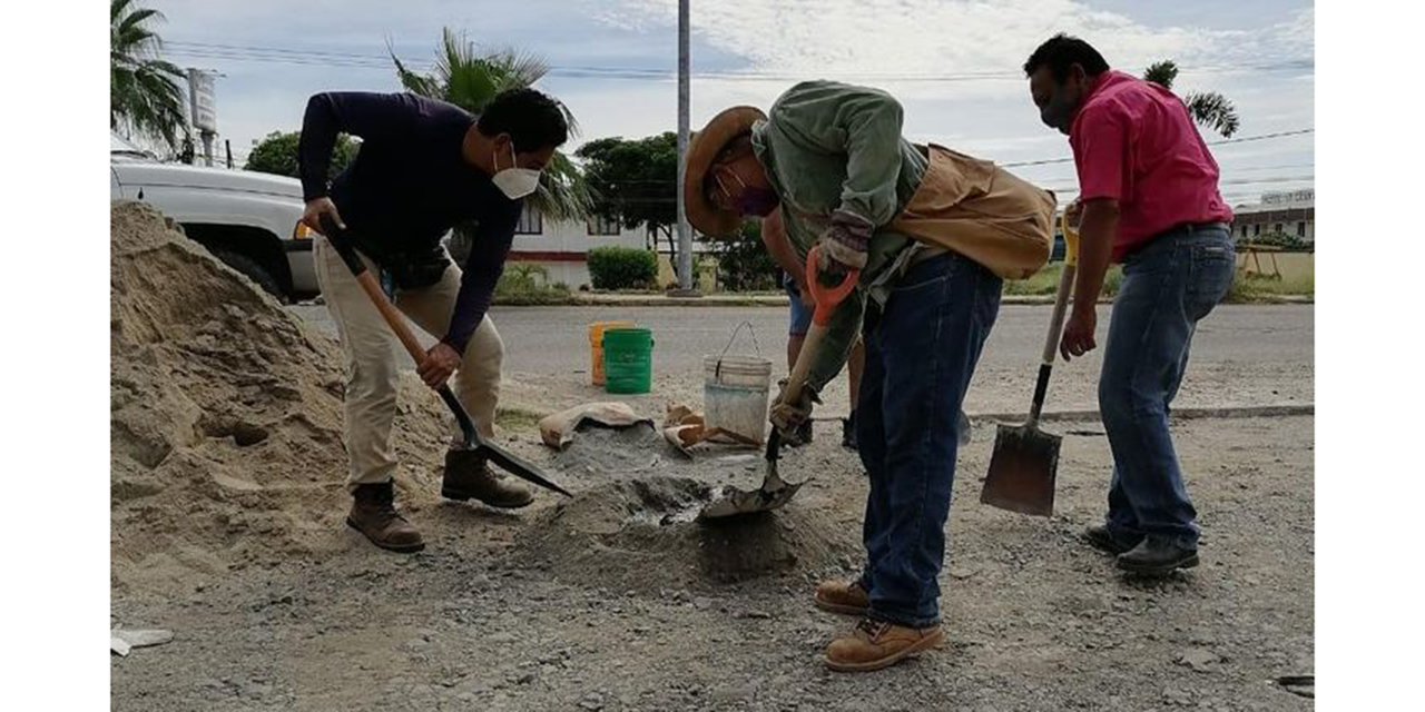 Piden transparentar destino de la donación de asfalto de Pemex en Salina Cruz | El Imparcial de Oaxaca