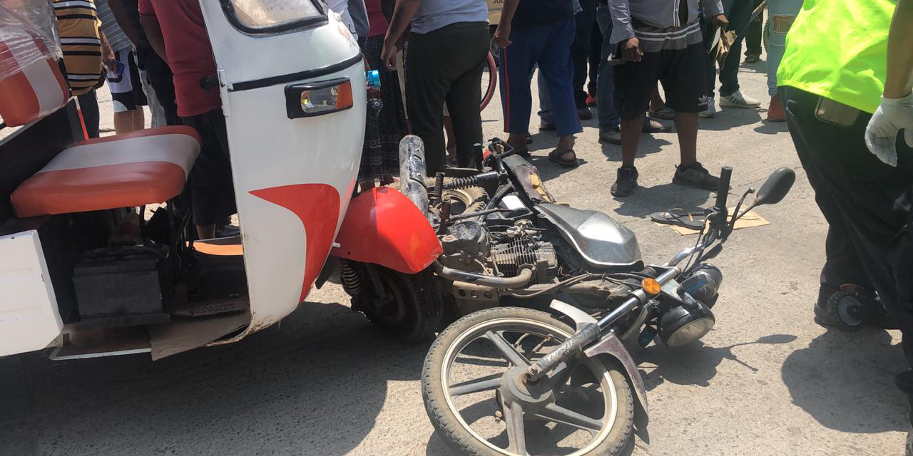 Aparatoso choque de mototaxi en Juchitán | El Imparcial de Oaxaca