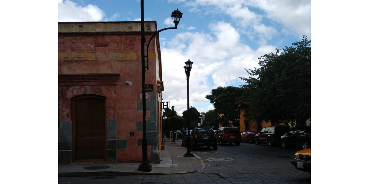 Renovación de las luminarias en Oaxaca termina pese a fallas | El Imparcial de Oaxaca