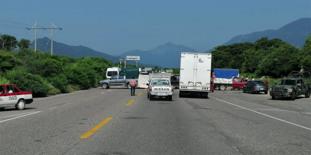 Sol Rojo realiza bloqueos en diversas carreteras de Oaxaca | El Imparcial de Oaxaca