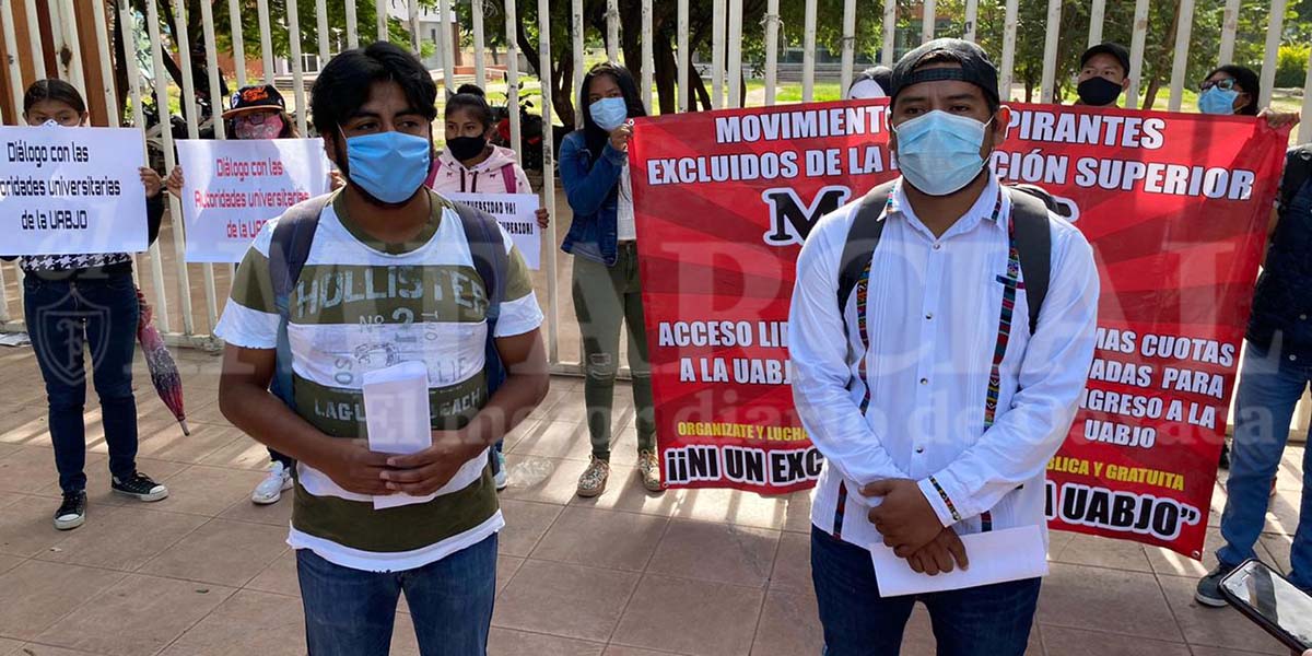 Alumnos rechazados exigen espacios en la UABJO | El Imparcial de Oaxaca