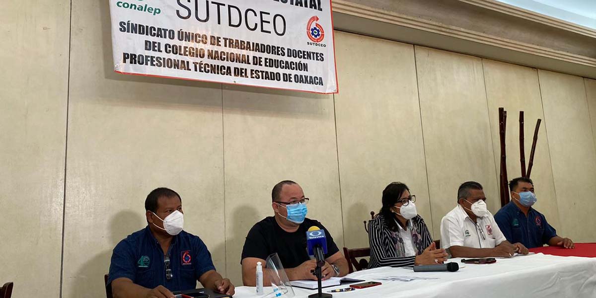 SUTDCEO no descartan estallar huelga ante falta de solución a demandas | El Imparcial de Oaxaca