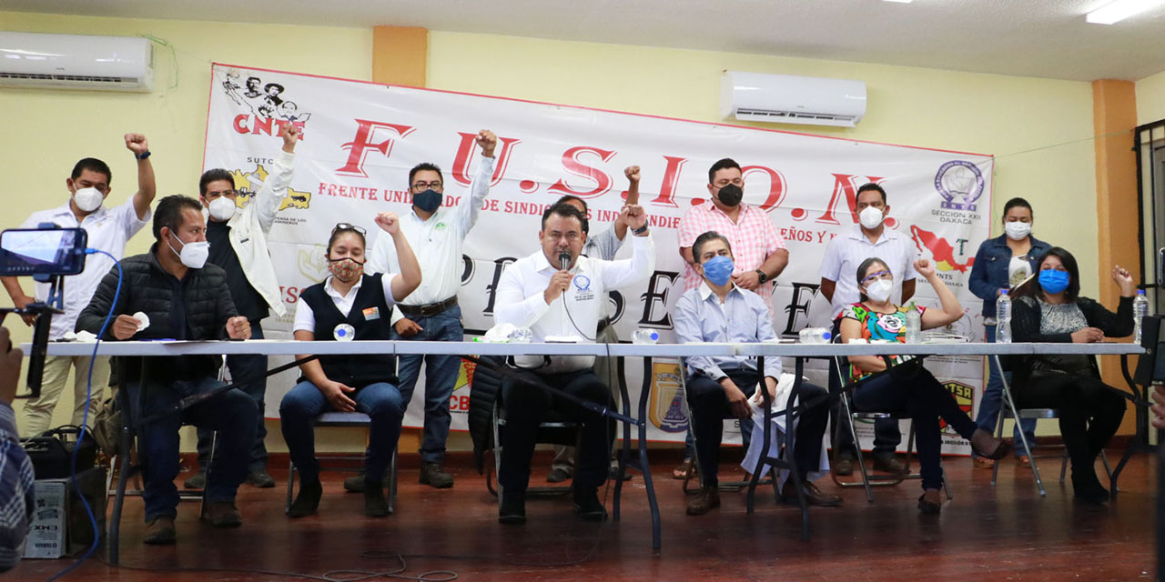 Sindicatos señalan que el semáforo epidemiológico en Oaxaca está en rojo