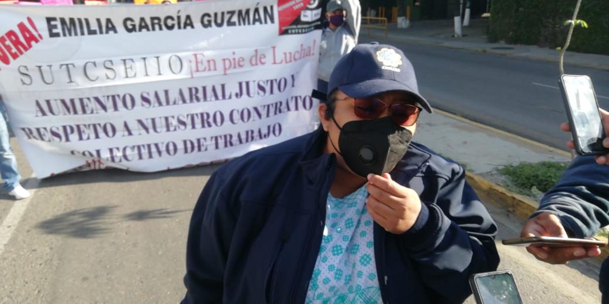 Integrantes del SUTCSEIIO bloquean la Transístmica | El Imparcial de Oaxaca