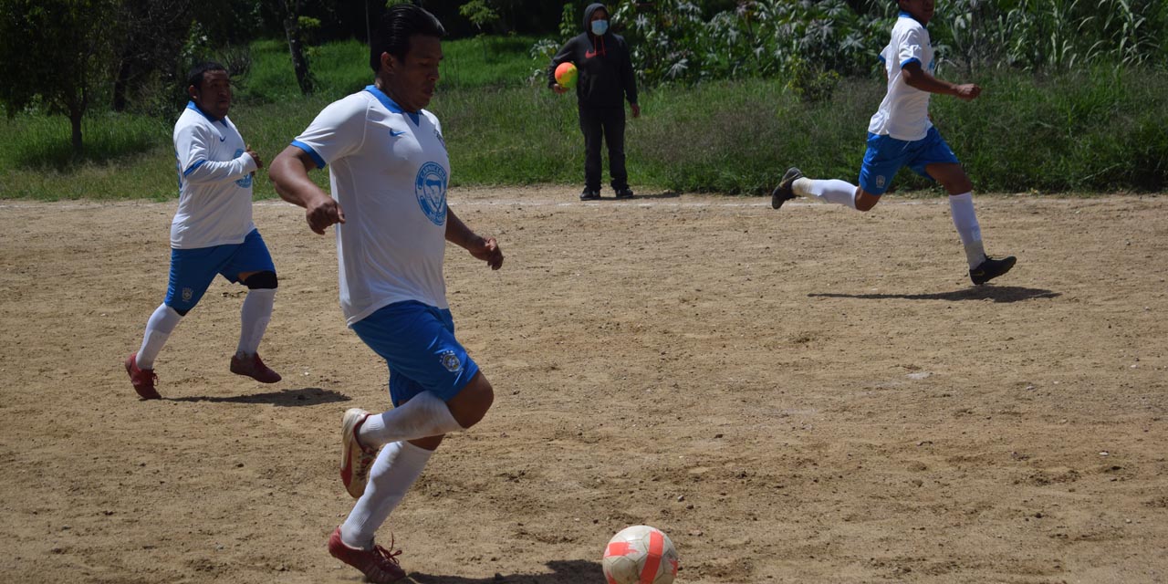 Sigue rodando la bola en la Liga Libertad | El Imparcial de Oaxaca