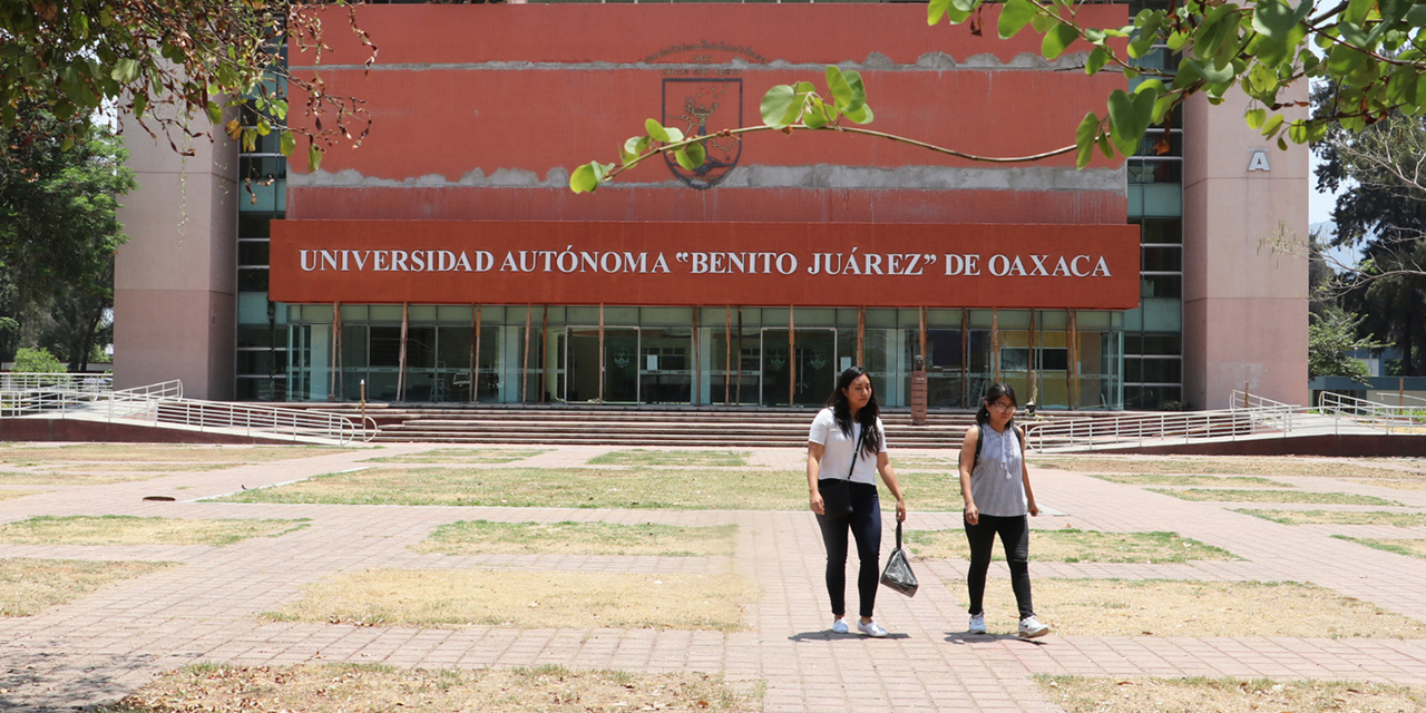 UABJO da clases en línea sin plataforma propia | El Imparcial de Oaxaca