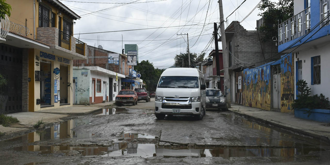 Piden acelerar obras en la capital oaxaqueña