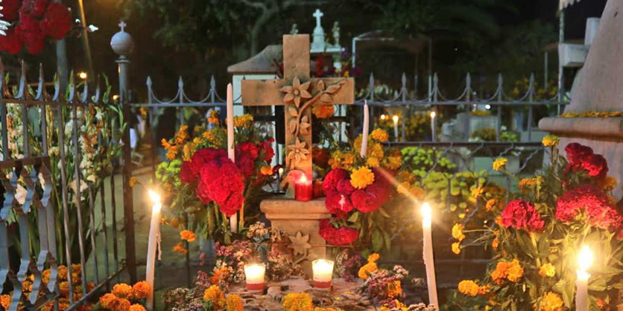 Celebración de “muertos” sin visitar los panteones en la capital oaxaqueña | El Imparcial de Oaxaca