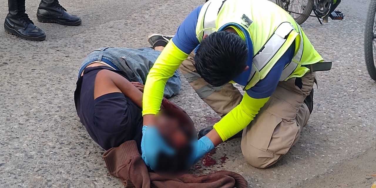 Golpean a un hombre en céntricas calles de Oaxaca
