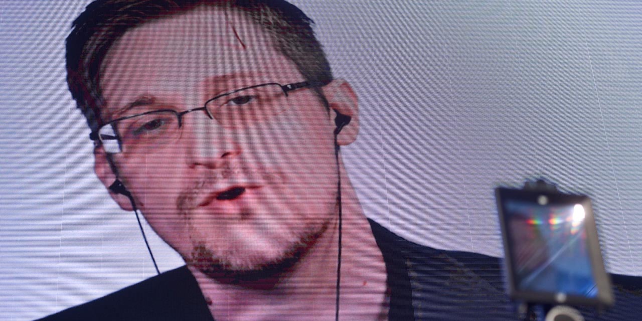 Edward Snowden solicitará la doble nacionalidad rusa-estadounidense | El Imparcial de Oaxaca