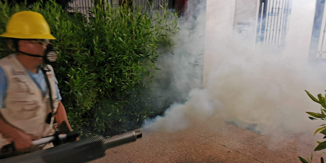 Fumigan en Huajuapan para evitar el dengue | El Imparcial de Oaxaca