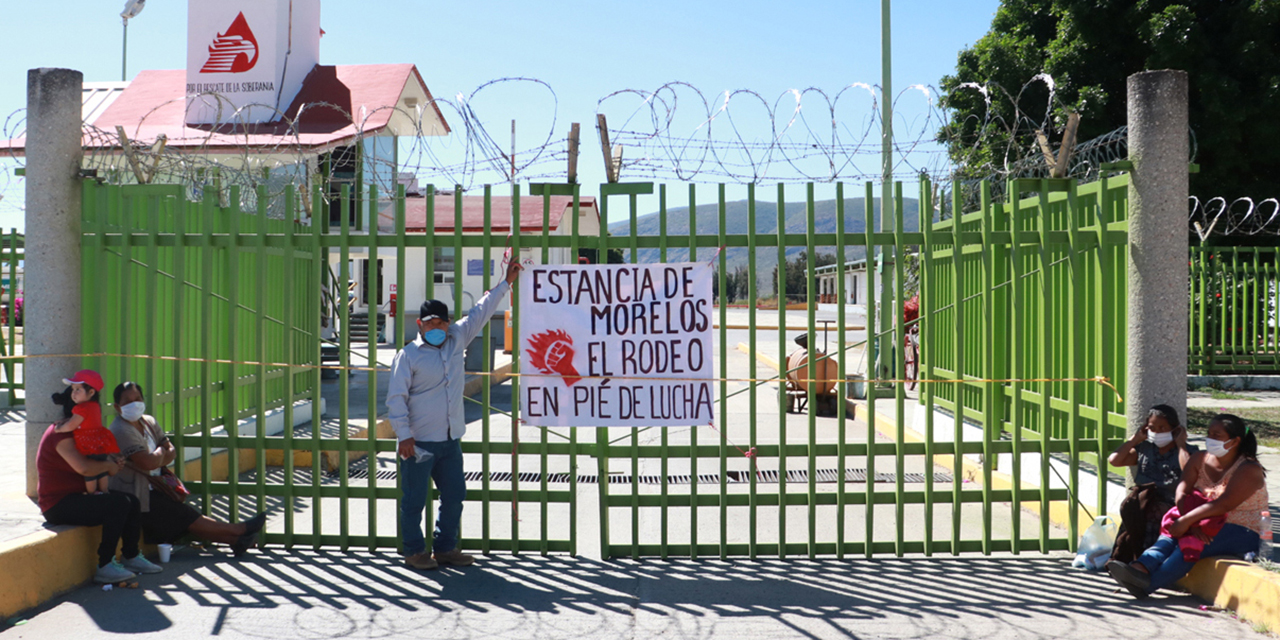 Cierran planta de Pemex; inconformes piden recursos | El Imparcial de Oaxaca