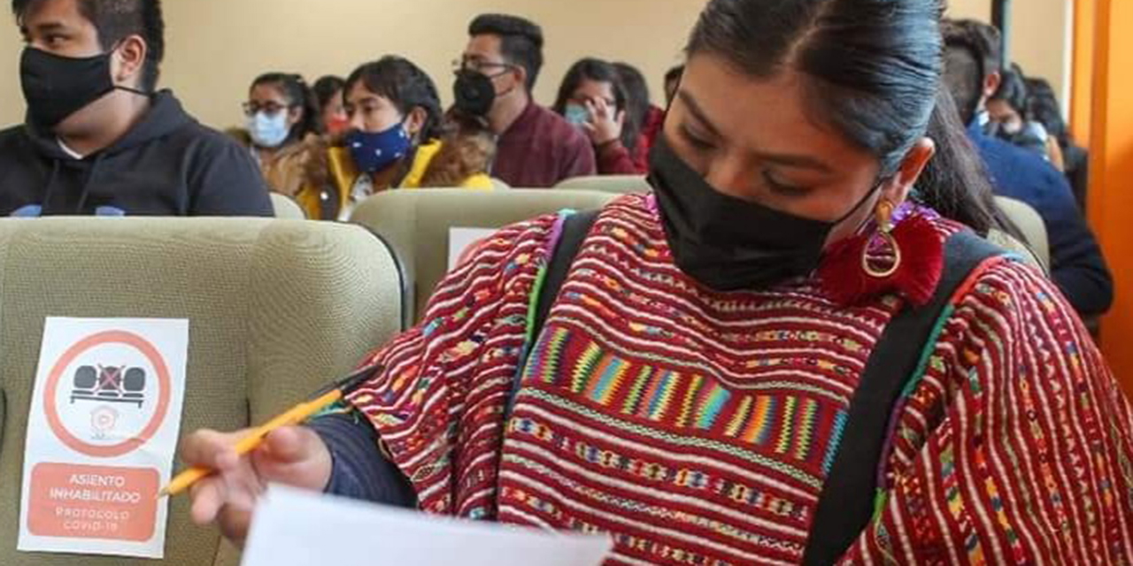 SEPIA entregó estímulos a estudiantes del Tecnológico de Teposcolula. | El Imparcial de Oaxaca
