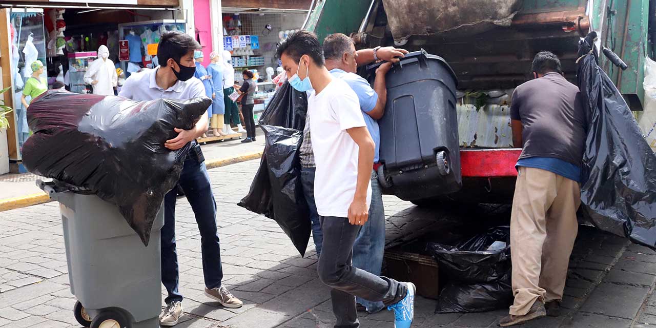 El miedo aqueja la labor de empleados de limpia de Oaxaca