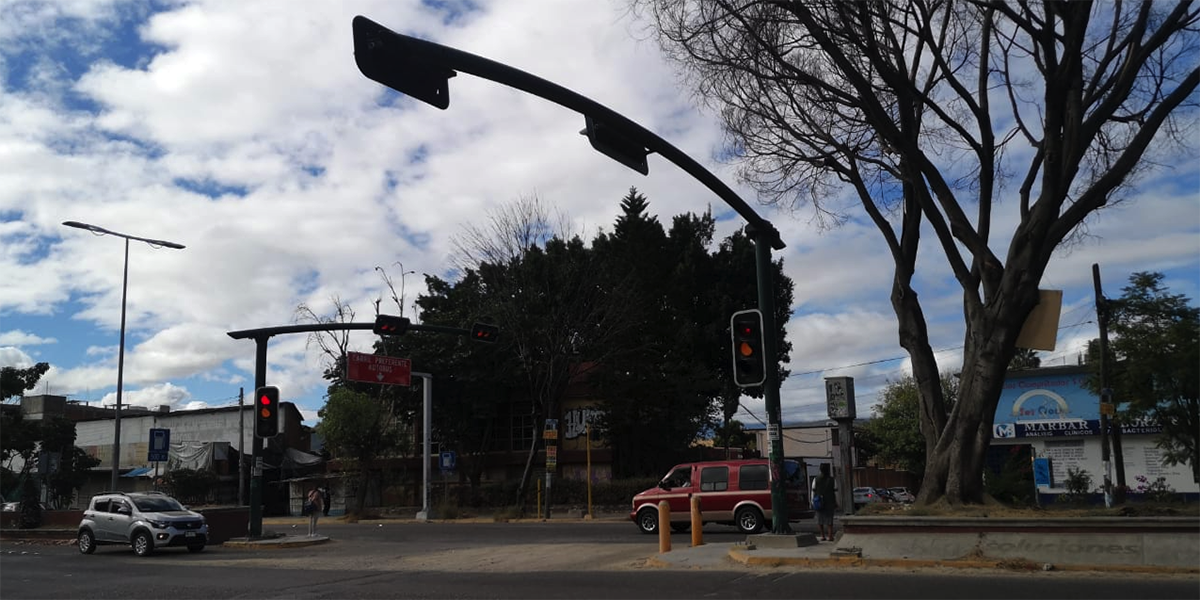 Constantes reportes de semáforos descompuestos en Oaxaca | El Imparcial de Oaxaca