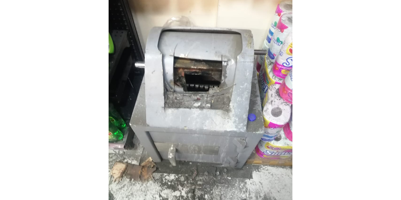 Roban caja de seguridad de tienda de conveniencia en Juchitán | El Imparcial de Oaxaca