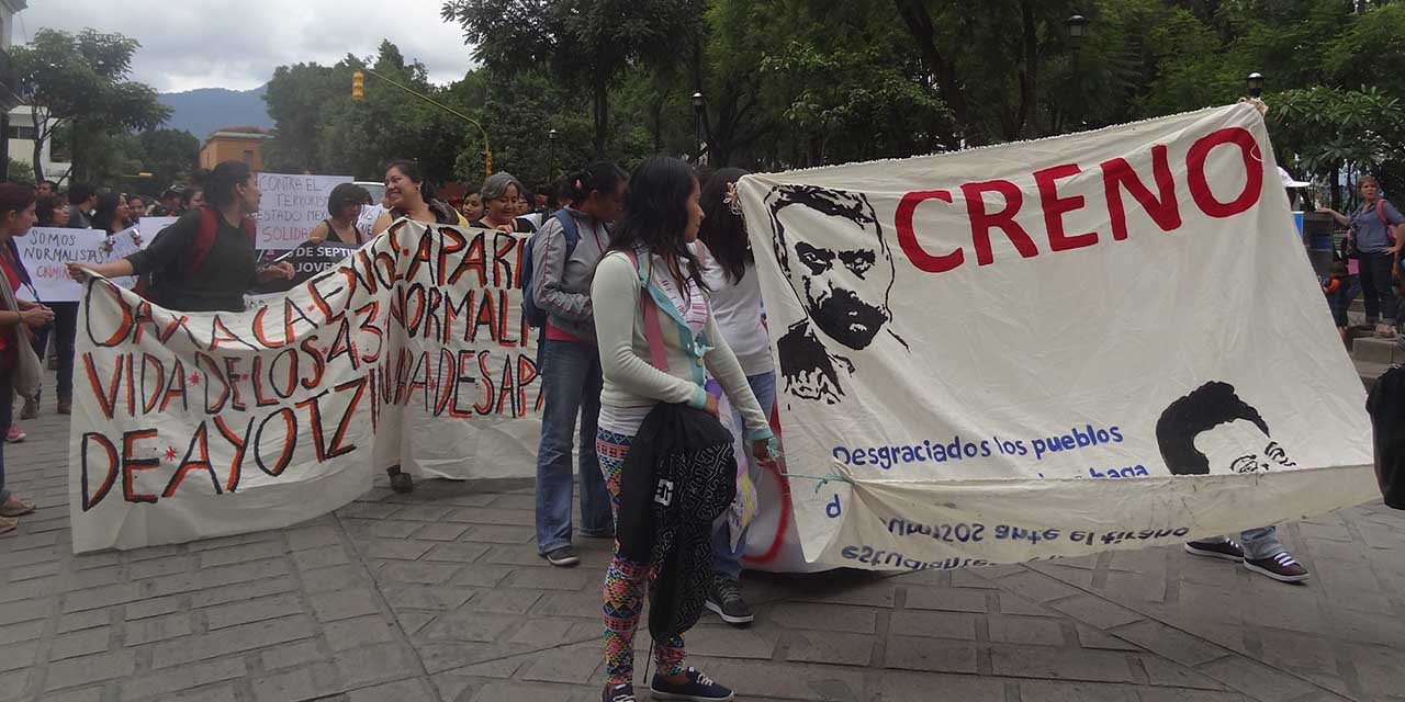 Normalistas bloquean y protestan en Oaxaca | El Imparcial de Oaxaca