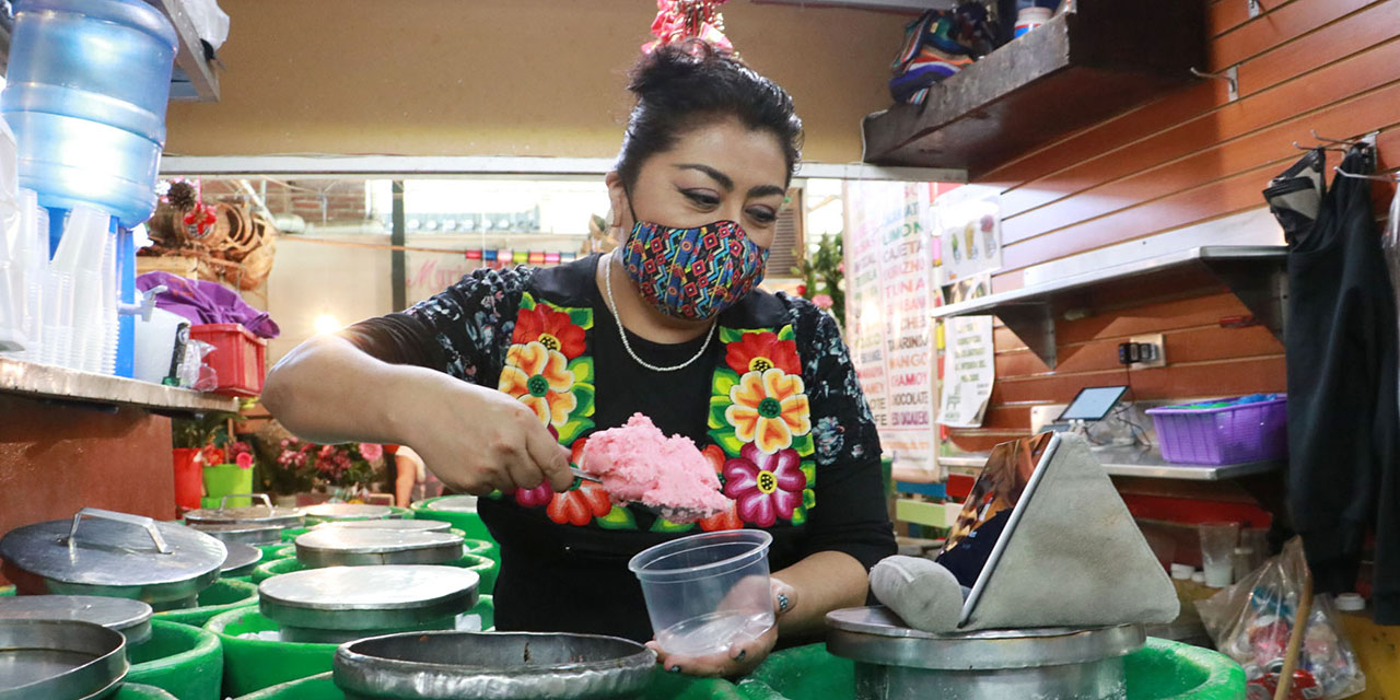 Ventas en línea para sobrevivir en el mercado de Oaxaca