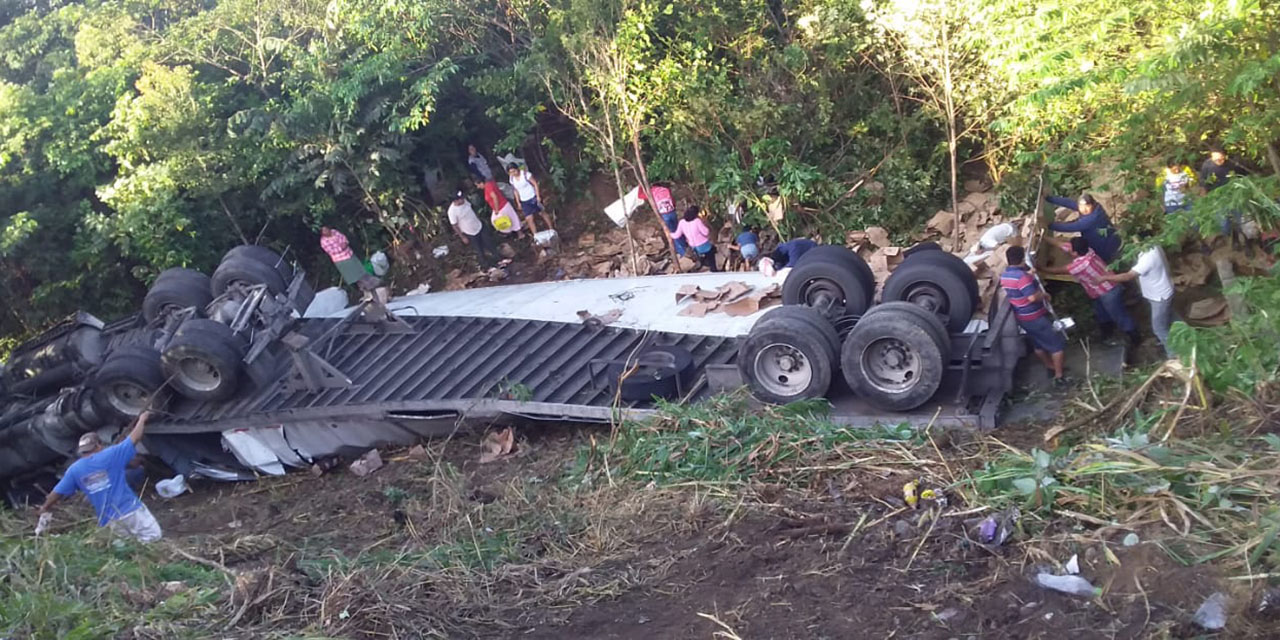Muere trailero accidentado en Donají | El Imparcial de Oaxaca