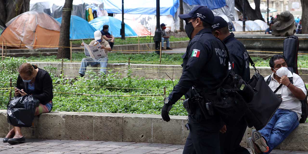 Presentan manual para policías ante violencia de género | El Imparcial de Oaxaca