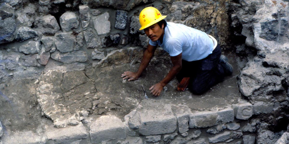 Tomás Cruz, el albañil zapoteco que se convirtió en maestro de los arqueólogos en Tenochtitlan | El Imparcial de Oaxaca