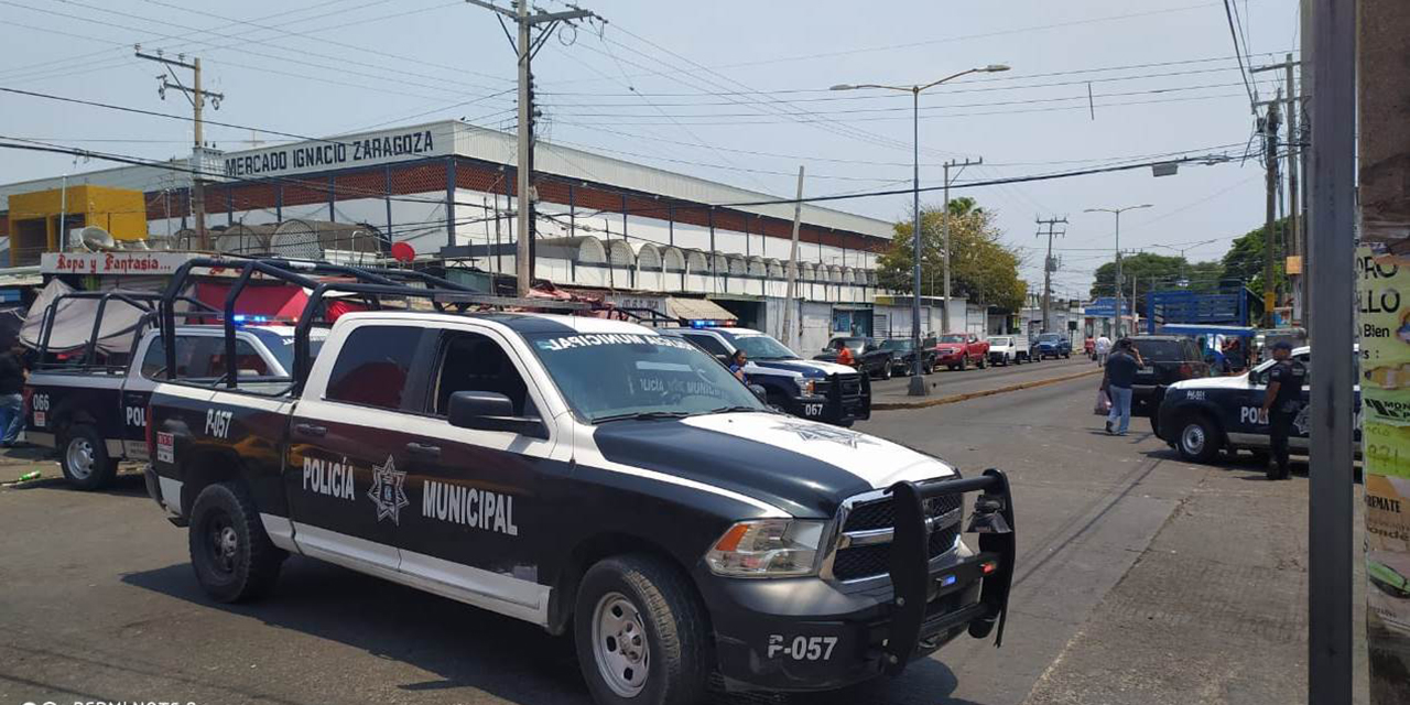 Policías del Istmo protestan por la falta de aguinaldos | El Imparcial de Oaxaca