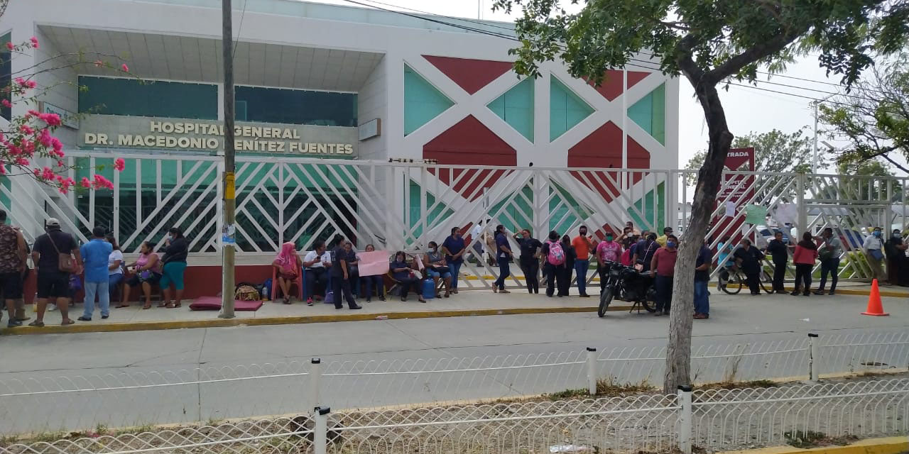 Trabajadores de limpieza del Hospital General de Juchitán entran en paro | El Imparcial de Oaxaca