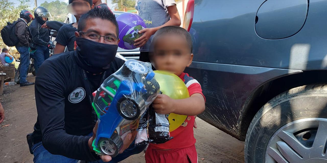 Los Biker realizan rodada navideña en Juchitán, Oaxaca | El Imparcial de Oaxaca