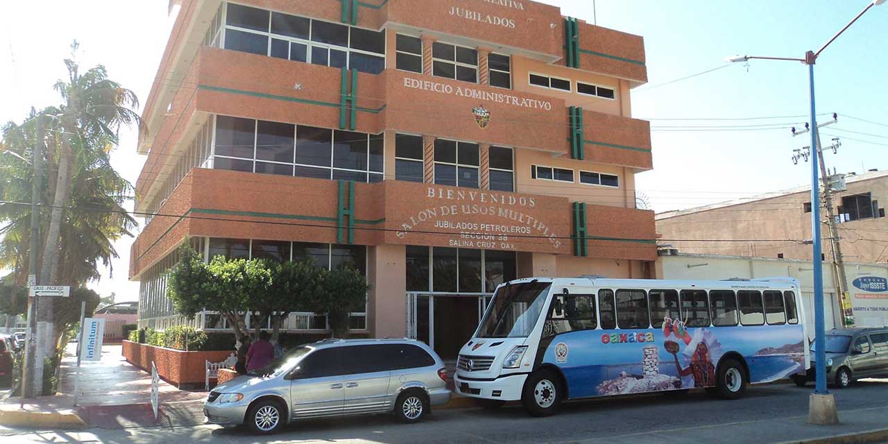 Ventilan posible venta del edificio de los jubilados petroleros en Salina Cruz | El Imparcial de Oaxaca