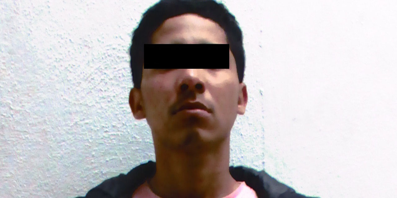 Detienen a presunto ladrón de celular en el Centro de Oaxaca | El Imparcial de Oaxaca