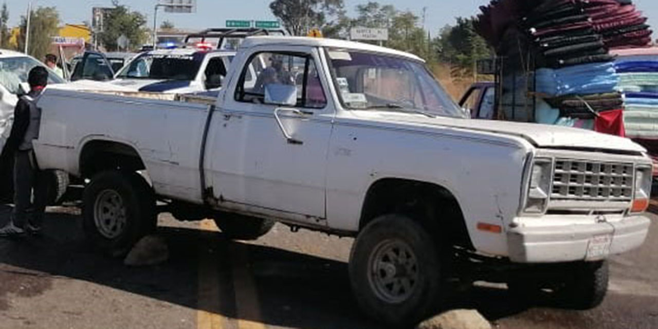 Aparatoso accidente en carretera Oaxaca-Istmo