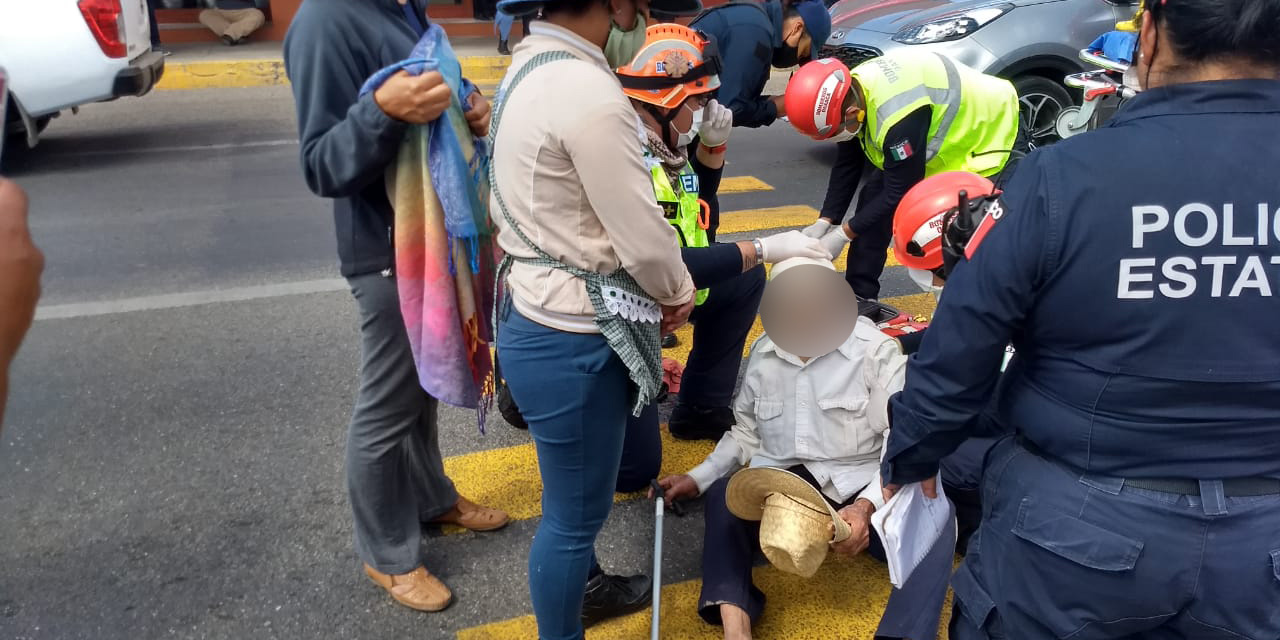 Detienen a 3 jóvenes por transportar droga en súpercarretera Oaxaca-México