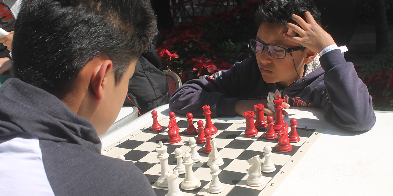 Convocan a concurso de ajedrez