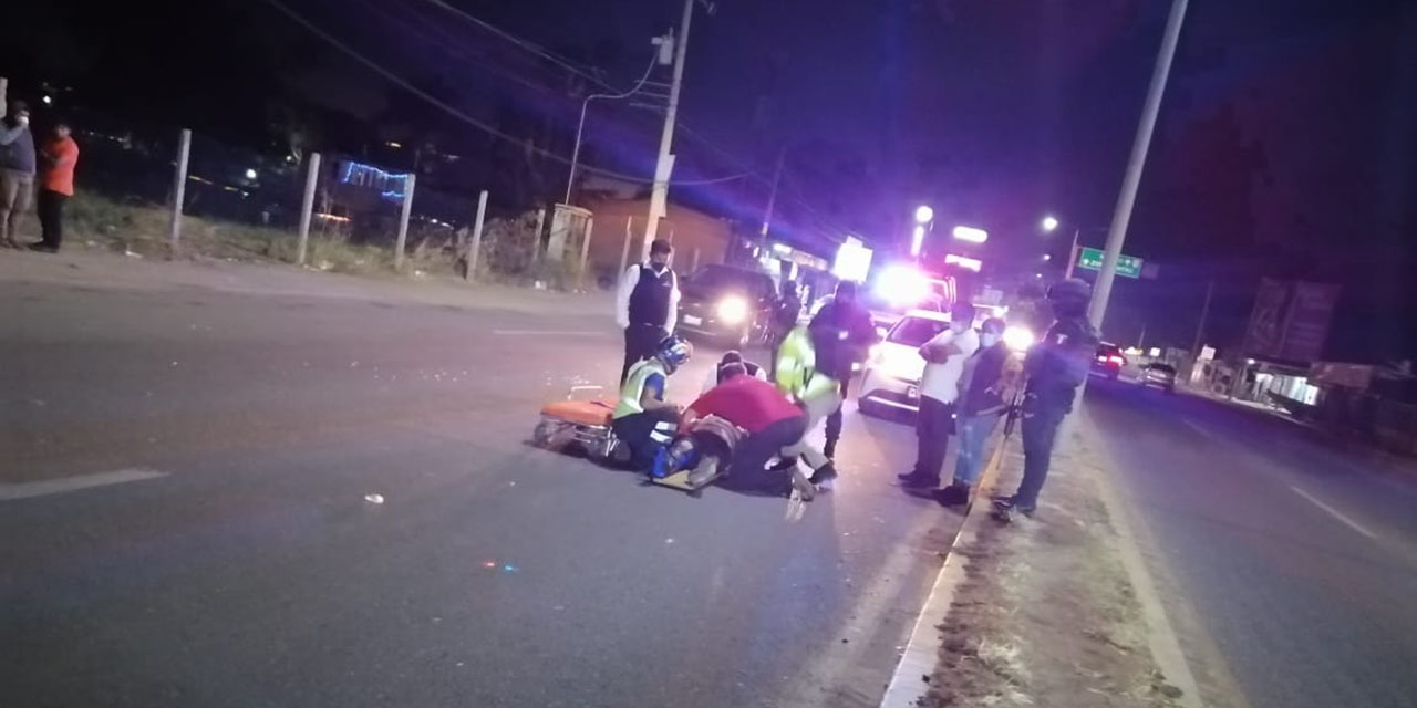 Motociclista derrapa en Carretera Internacional 190 | El Imparcial de Oaxaca