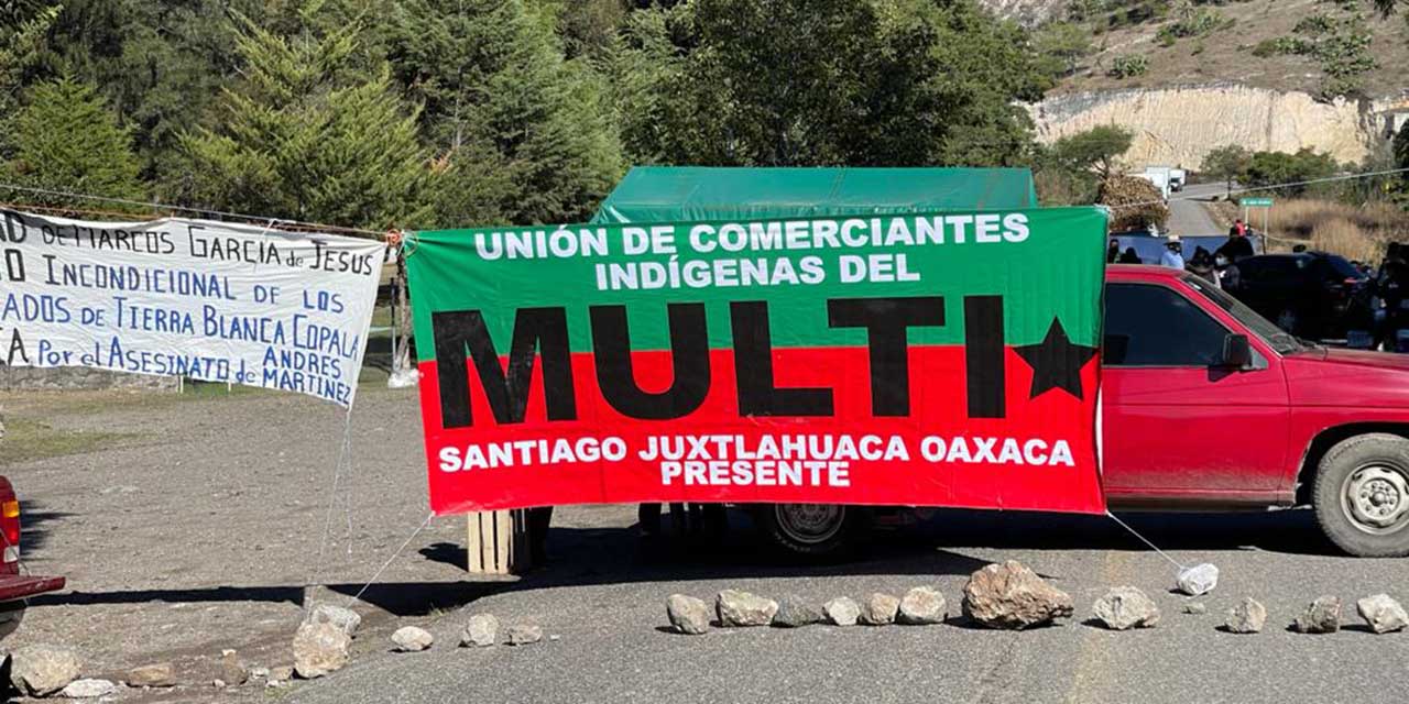 Triquis bloquean carreteras en la Mixteca | El Imparcial de Oaxaca