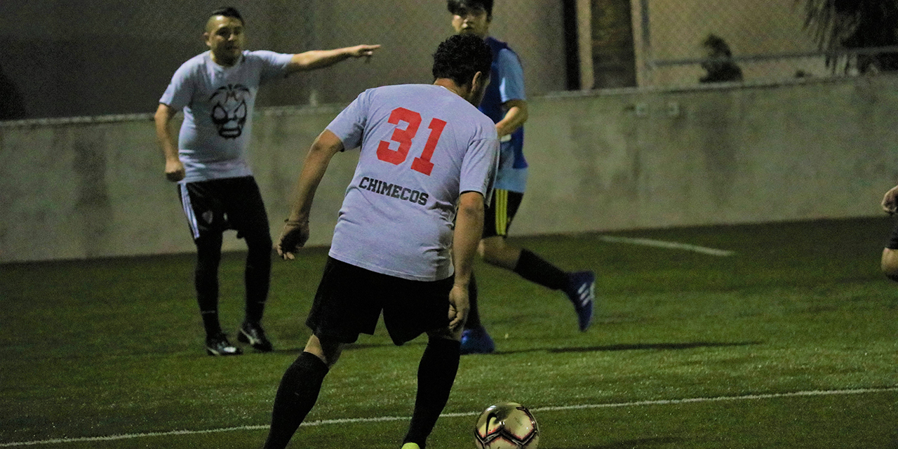 Van Muñecos y Bad Boys por el liderato general de Liga Mundo 7