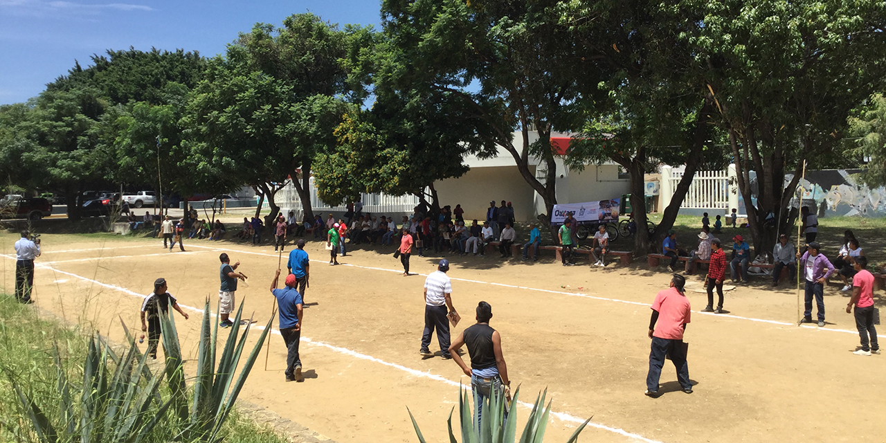 Buscan preservar el juego de pelota mixteca | El Imparcial de Oaxaca
