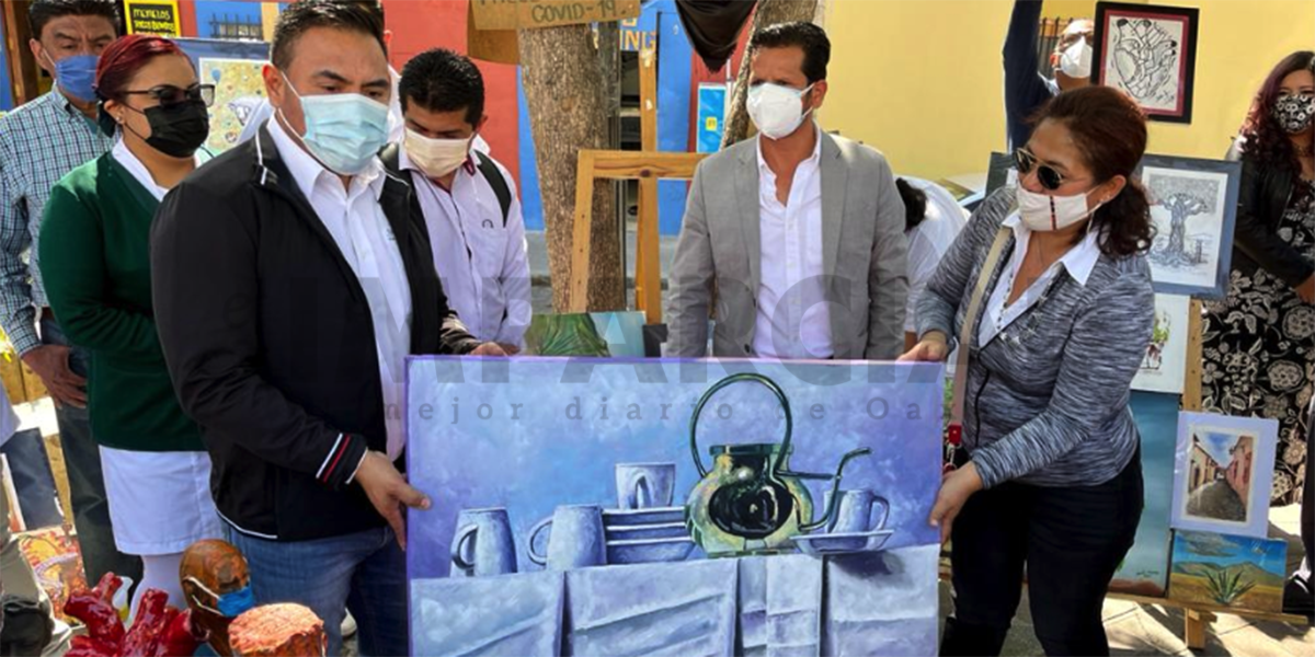 Artistas obsequian obras de arte a médicos | El Imparcial de Oaxaca