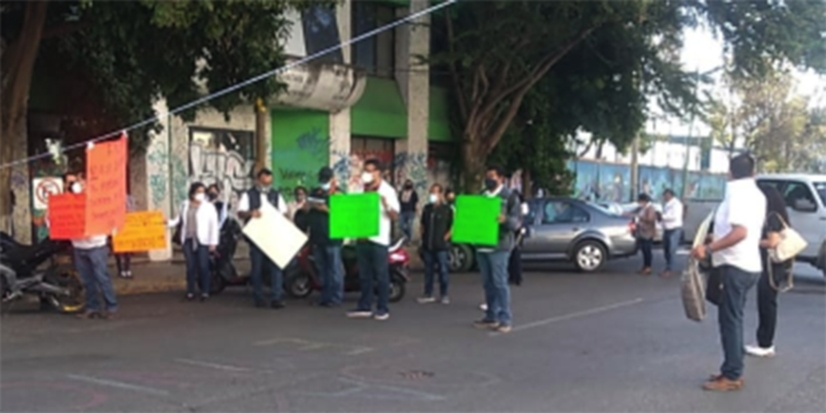Denuncian médicos violación laboral ante Derechos Humanos | El Imparcial de Oaxaca